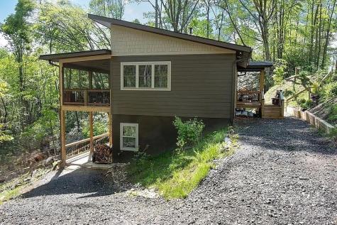 56 Talking Leaves Lane Bakersville NC 28705