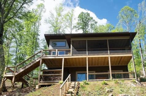 56 Talking Leaves Lane Bakersville NC 28705