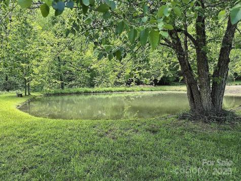56 Talking Leaves Lane Bakersville NC 28705