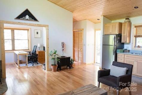 56 Talking Leaves Lane Bakersville NC 28705
