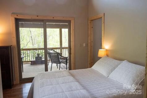 56 Talking Leaves Lane Bakersville NC 28705