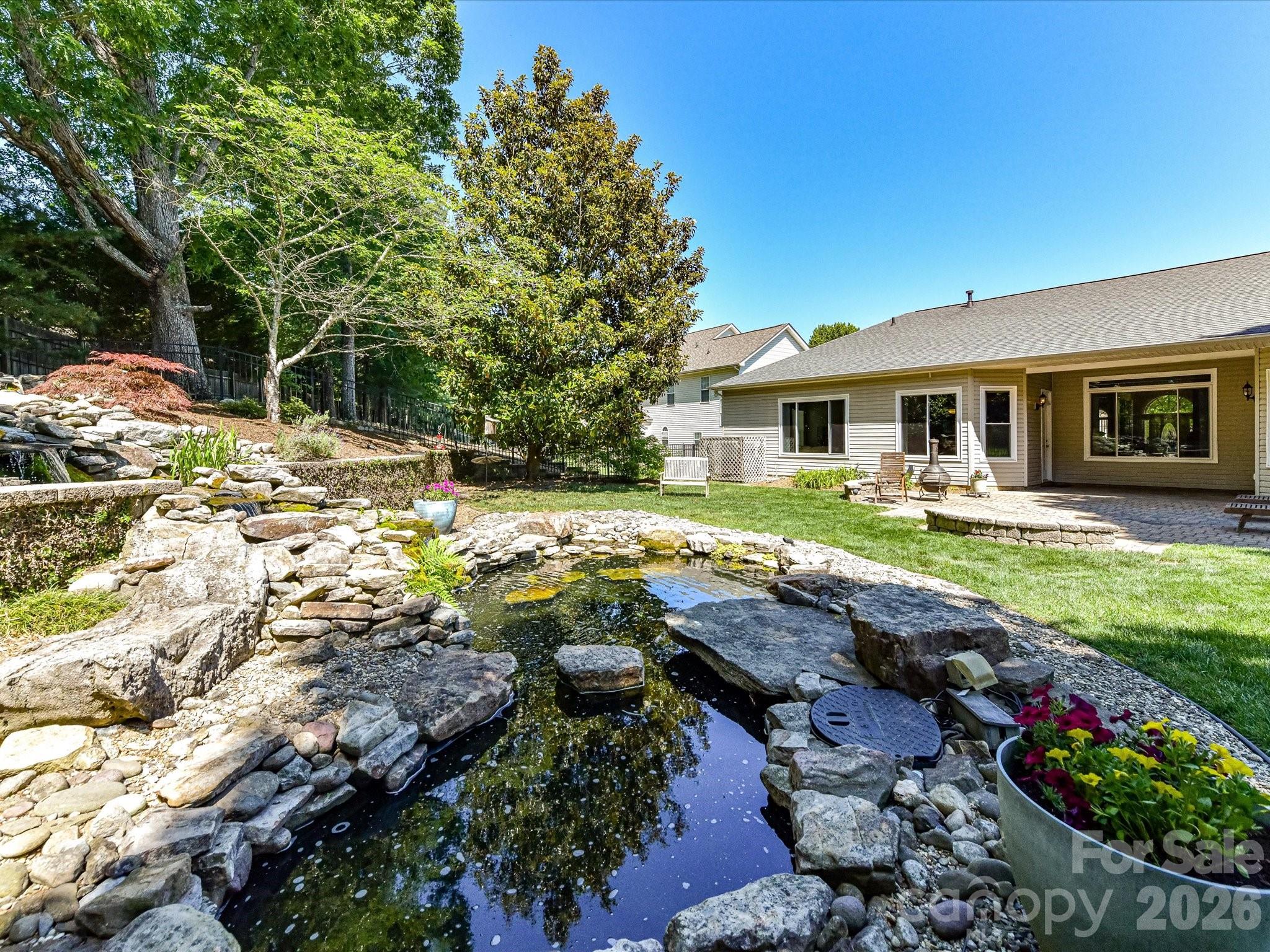 2535 Harlington Lane Charlotte NC 28270
