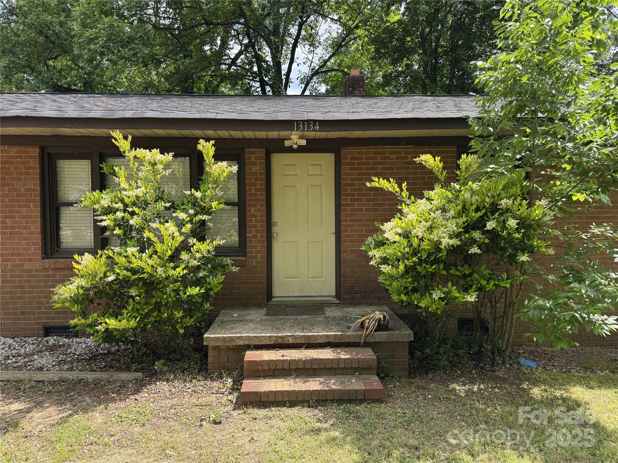 13134 Homewood Drive Charlotte NC 28262