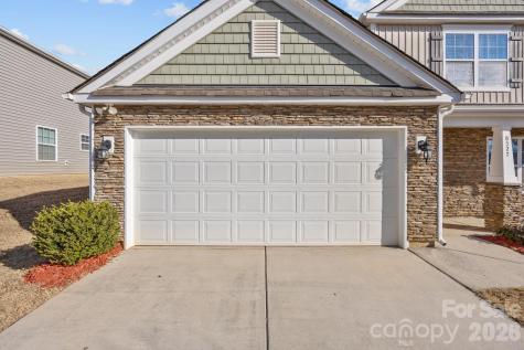 8527 Mansell Court Charlotte NC 28215