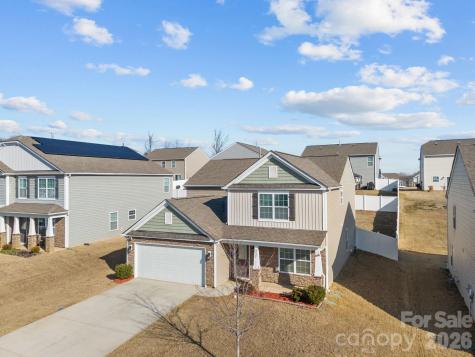 8527 Mansell Court Charlotte NC 28215