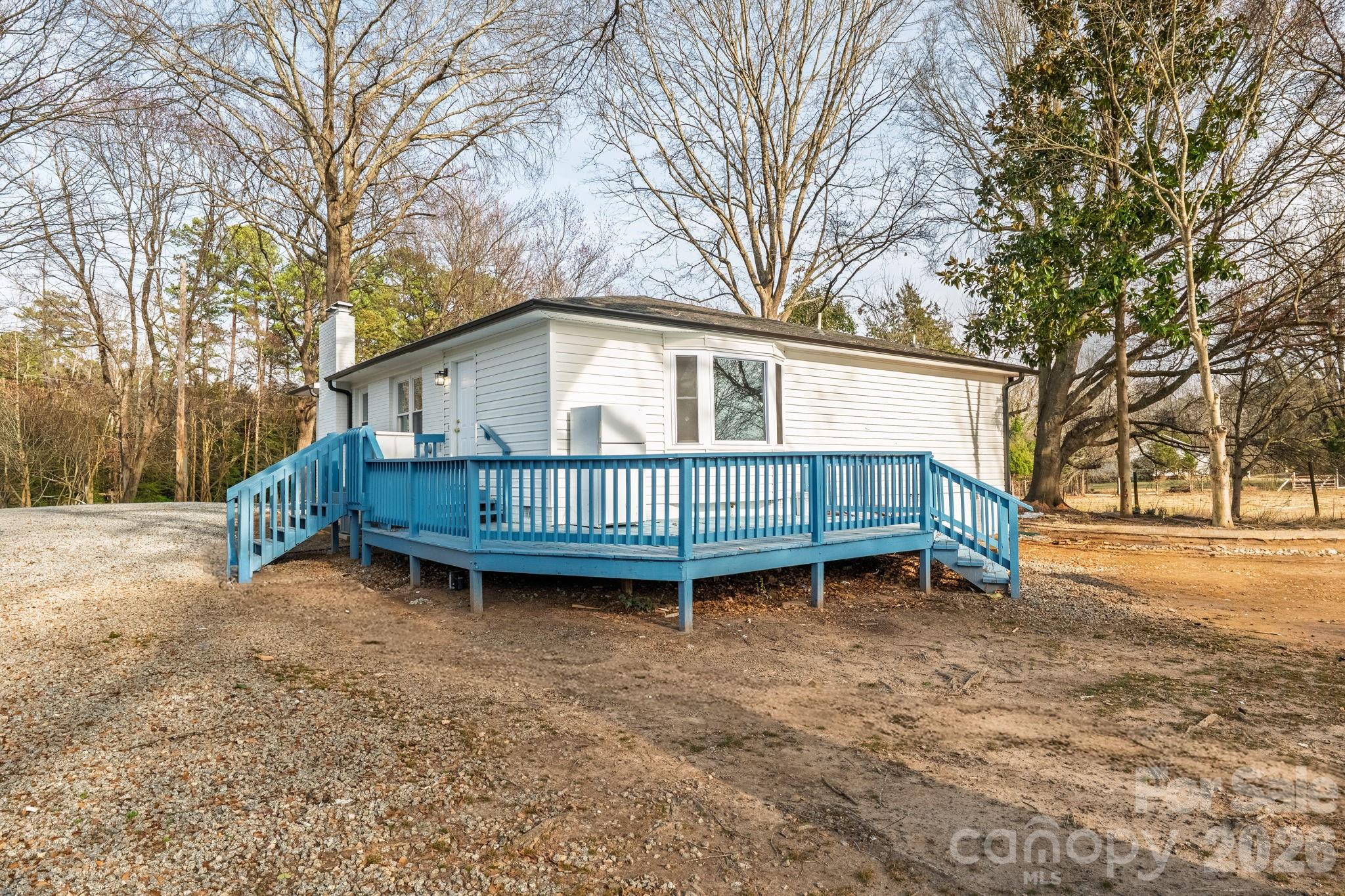 2447 Old Nc 27 Highway Mount Holly NC 28120