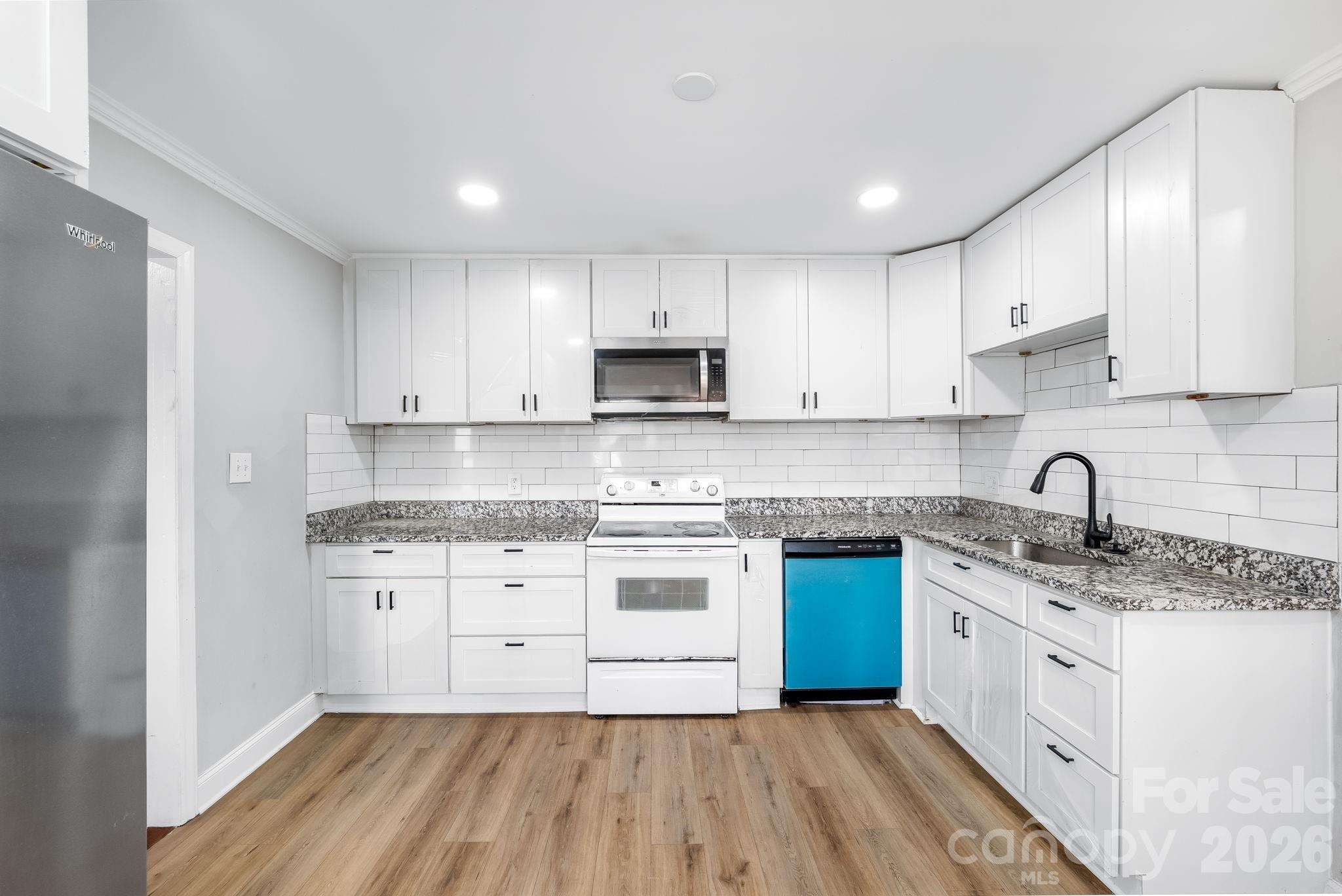 2447 Old Nc 27 Highway Mount Holly NC 28120