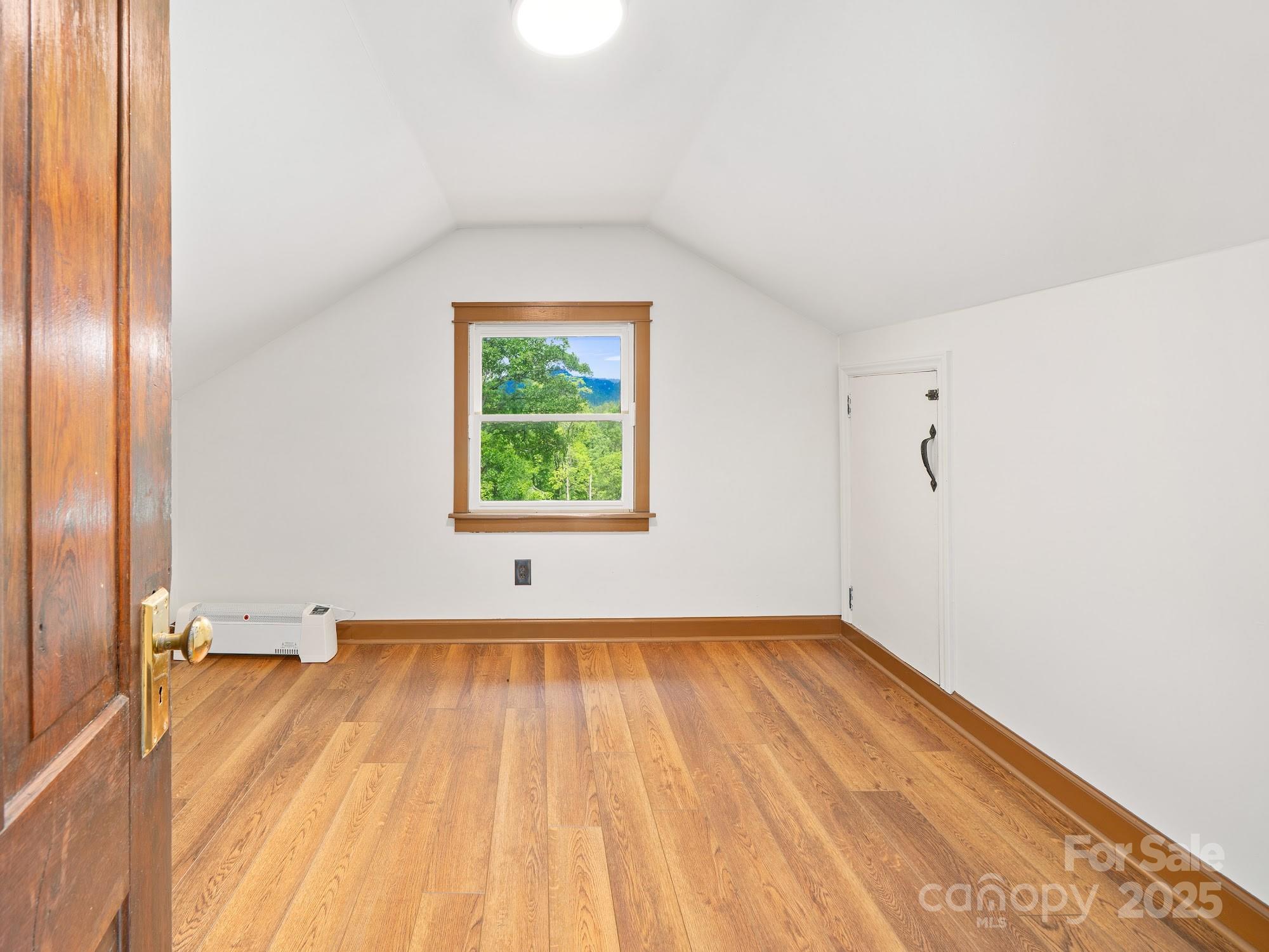 4685 Nc Highway 197 Highway Green Mountain NC 28740