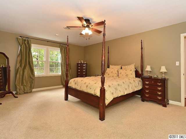 2735 Wamath Drive Charlotte NC 28210