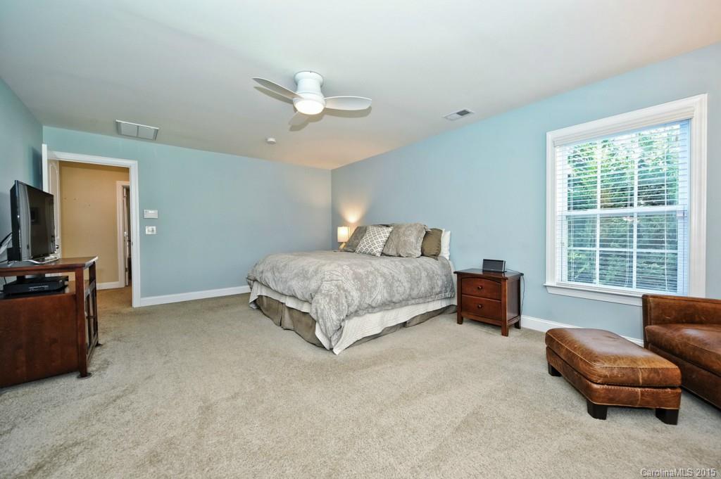 5617 Timber Lane Charlotte NC 28270