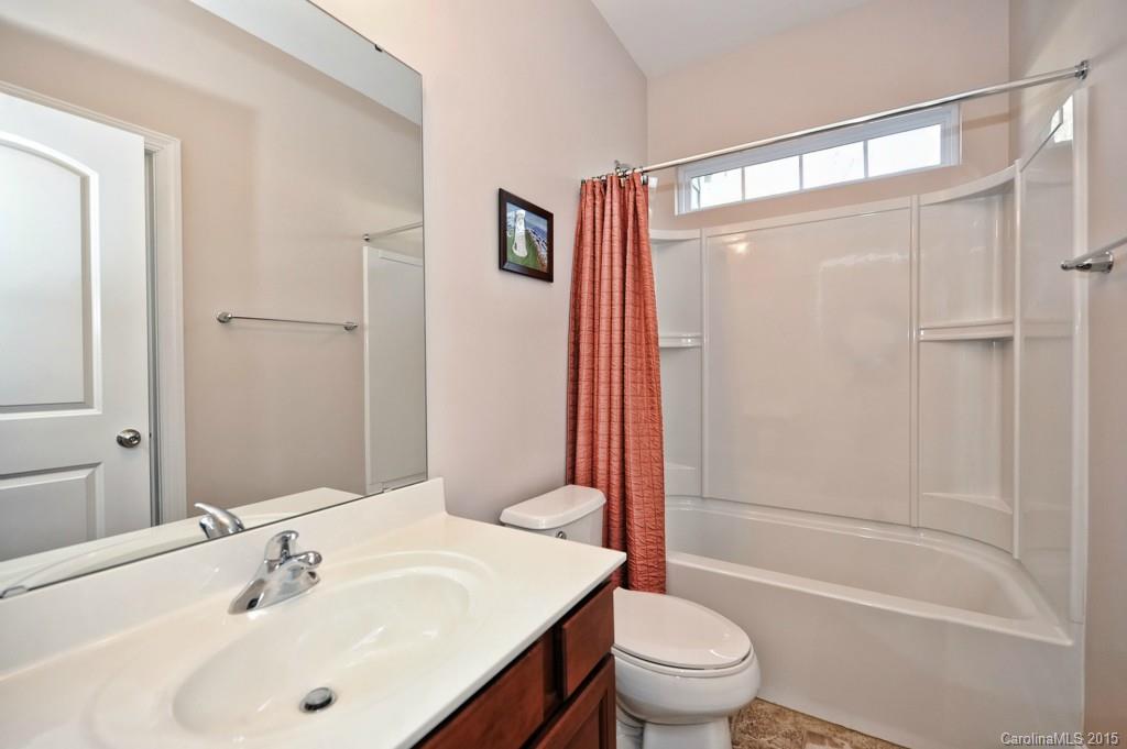 5617 Timber Lane Charlotte NC 28270