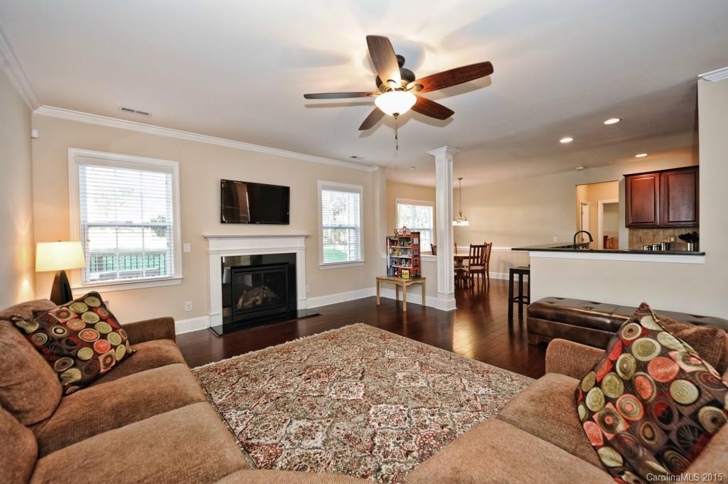 5617 Timber Lane Charlotte NC 28270