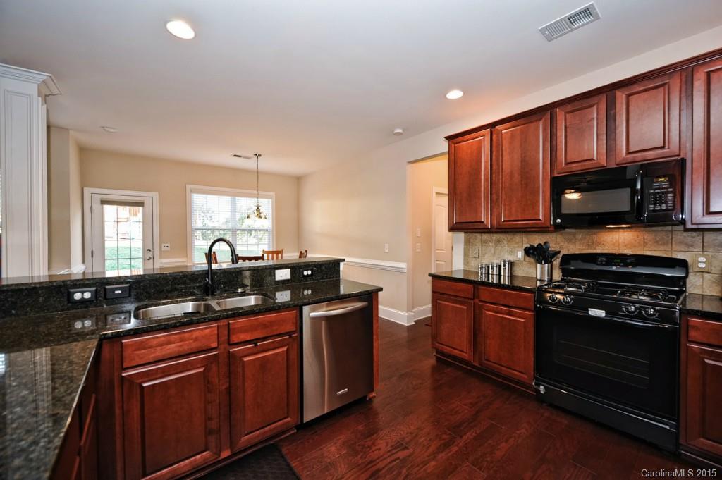 5617 Timber Lane Charlotte NC 28270