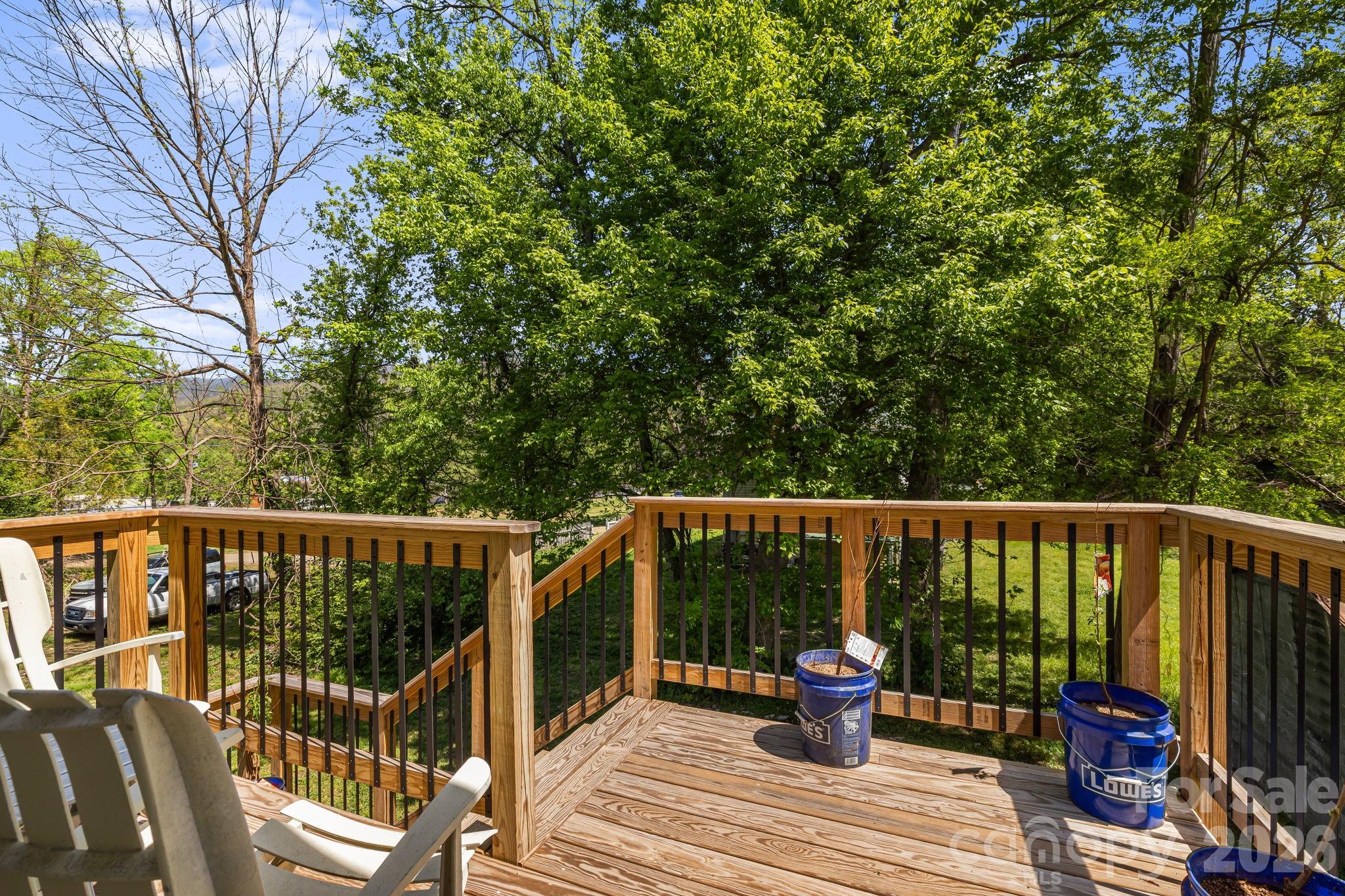 79 Walnut Street Hot Springs NC 28743