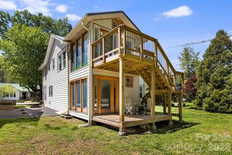 79 Walnut Street Hot Springs NC 28743