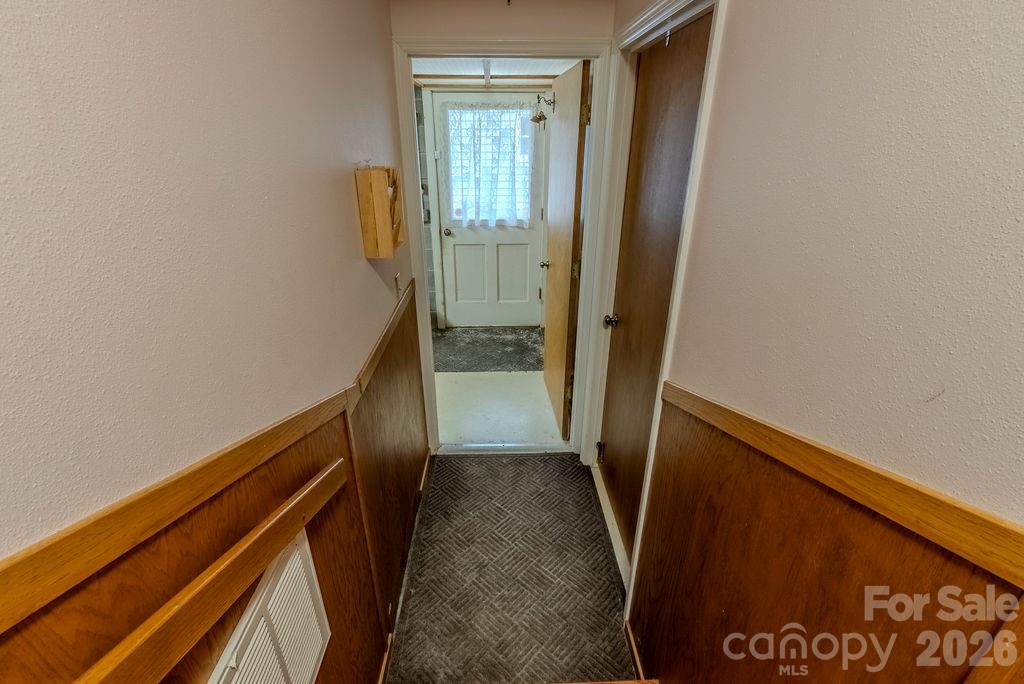200 Mica Circle Franklin NC 28734
