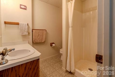 200 Mica Circle Franklin NC 28734