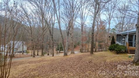 200 Mica Circle Franklin NC 28734