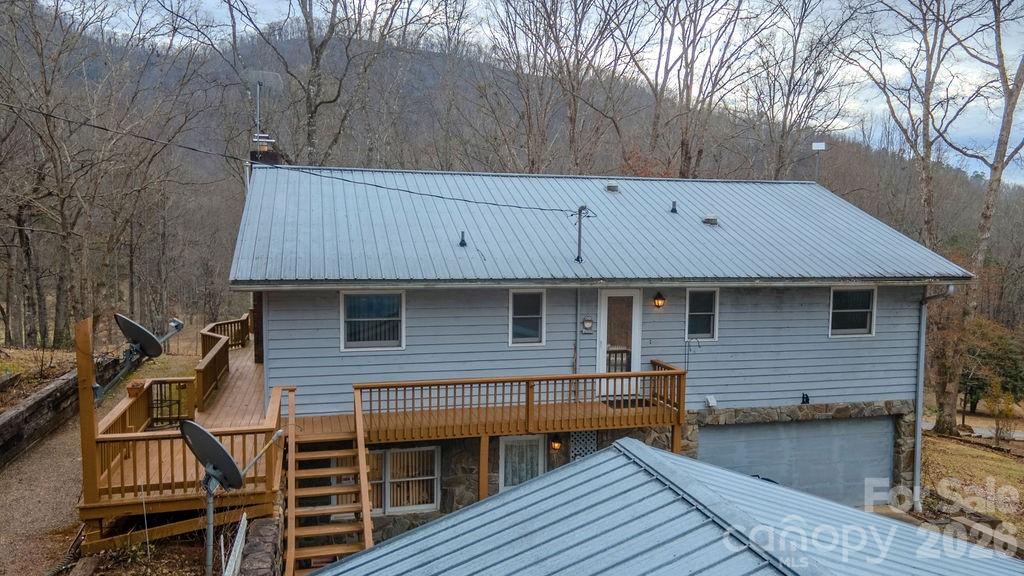 200 Mica Circle Franklin NC 28734