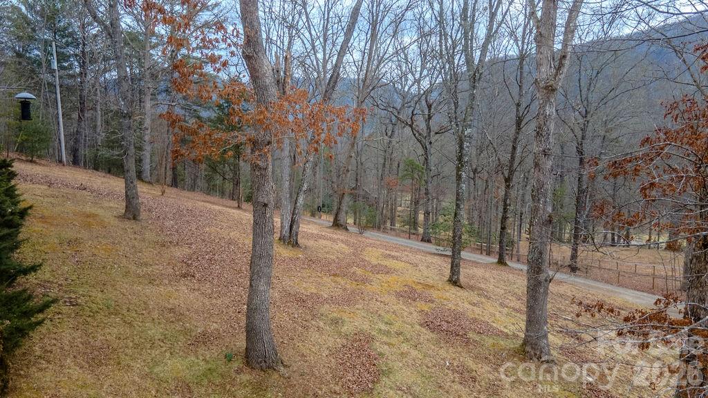 200 Mica Circle Franklin NC 28734