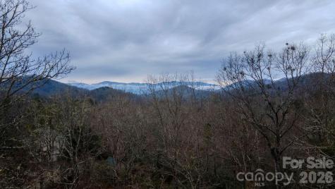 200 Mica Circle Franklin NC 28734