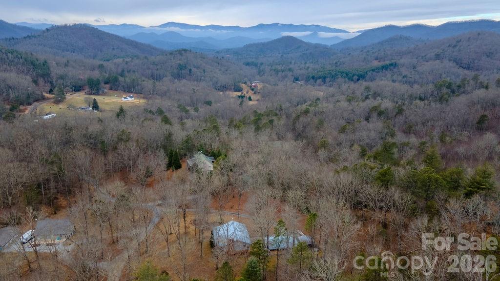 200 Mica Circle Franklin NC 28734