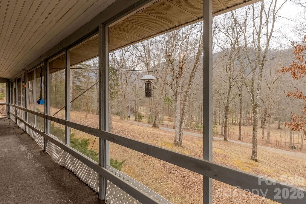 200 Mica Circle Franklin NC 28734