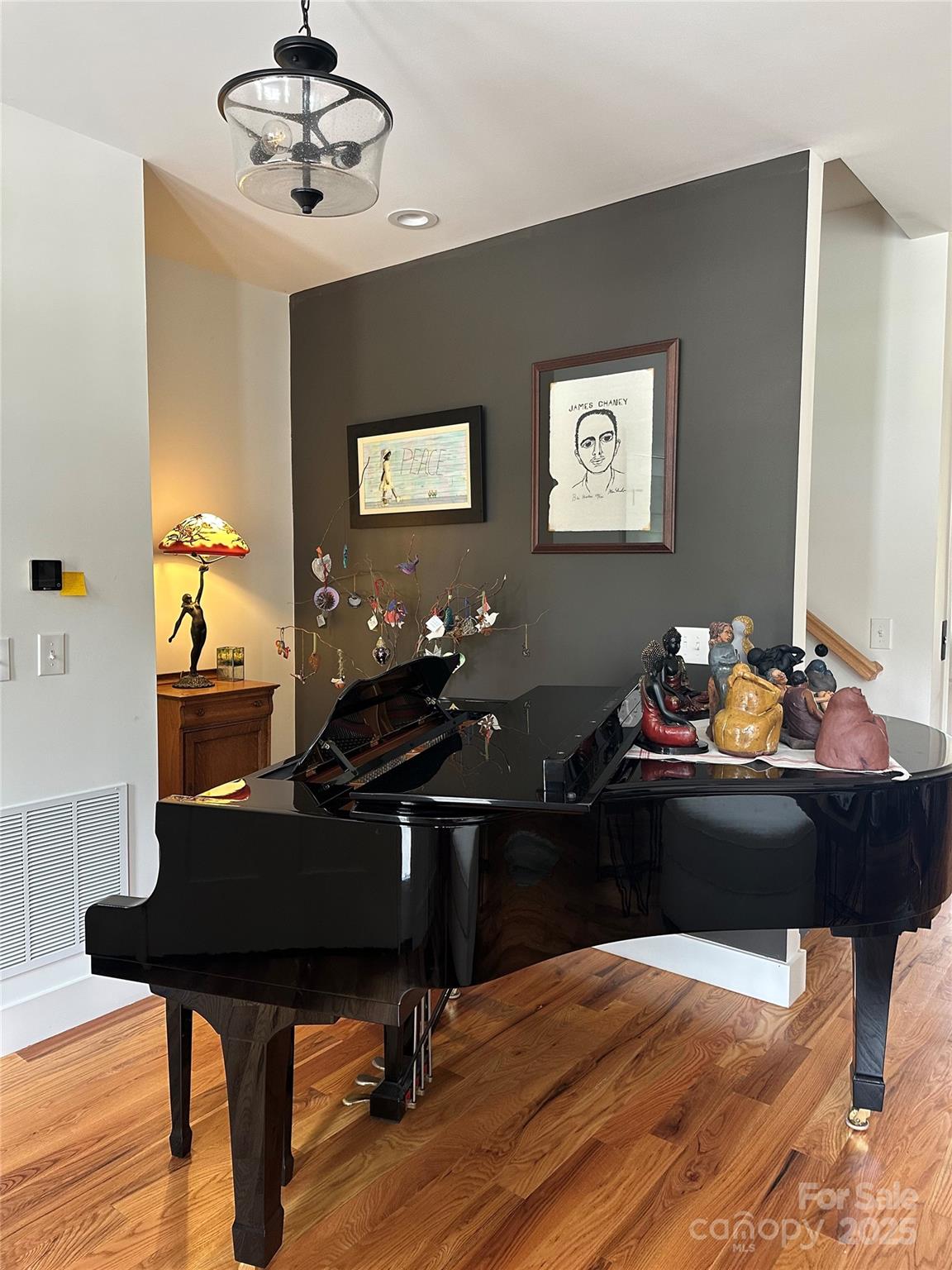 233 Broadway Street Asheville NC 28801