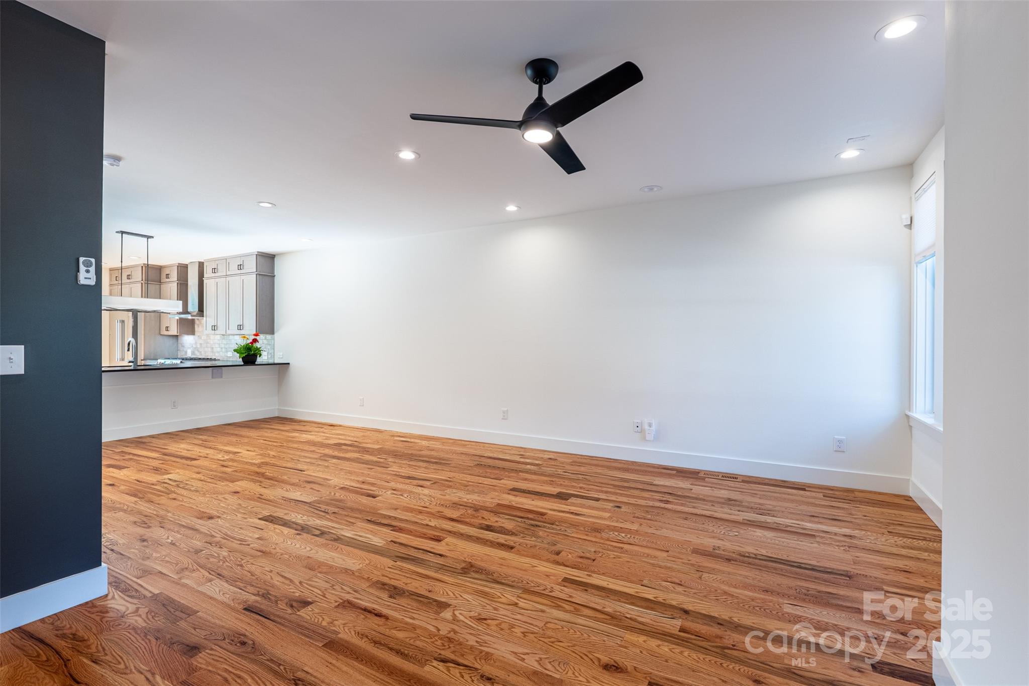 233 Broadway Street Asheville NC 28801