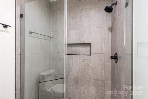 233 Broadway Street Asheville NC 28801