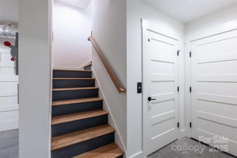 233 Broadway Street Asheville NC 28801