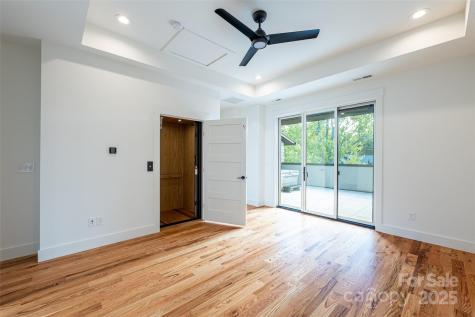 233 Broadway Street Asheville NC 28801