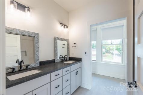 233 Broadway Street Asheville NC 28801