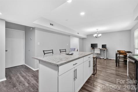 5200 Barrington Drive Charlotte NC 28215