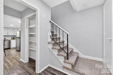 5200 Barrington Drive Charlotte NC 28215
