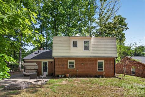 5200 Barrington Drive Charlotte NC 28215