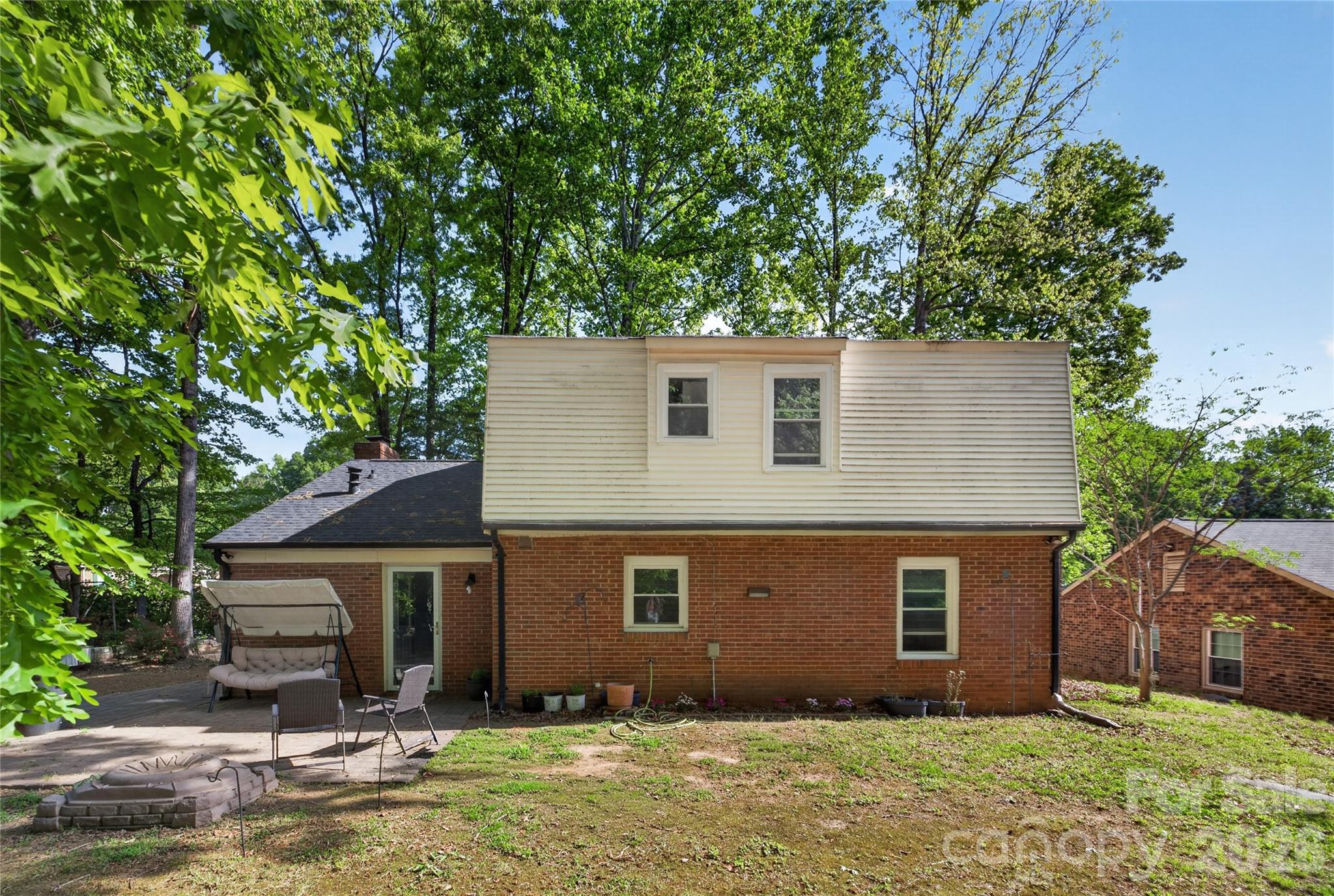 5200 Barrington Drive Charlotte NC 28215
