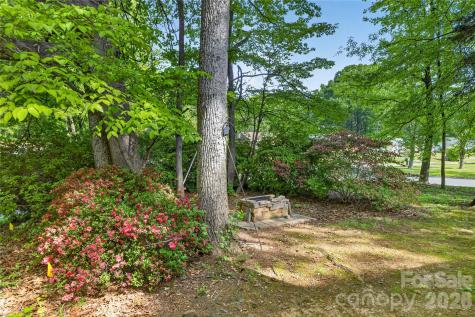 5200 Barrington Drive Charlotte NC 28215