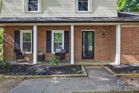 5200 Barrington Drive Charlotte NC 28215