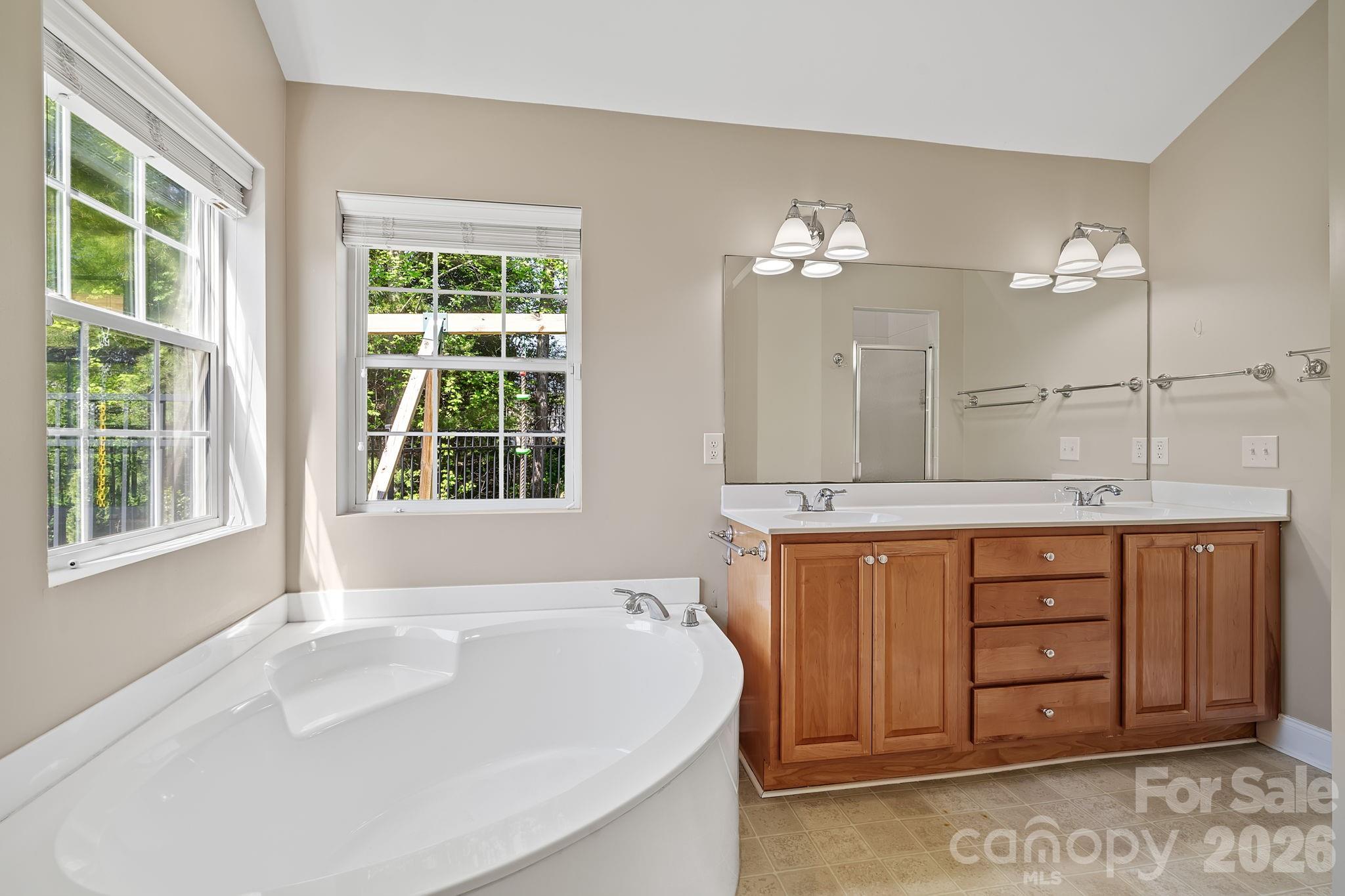 82 Grove End Road Fletcher NC 28732