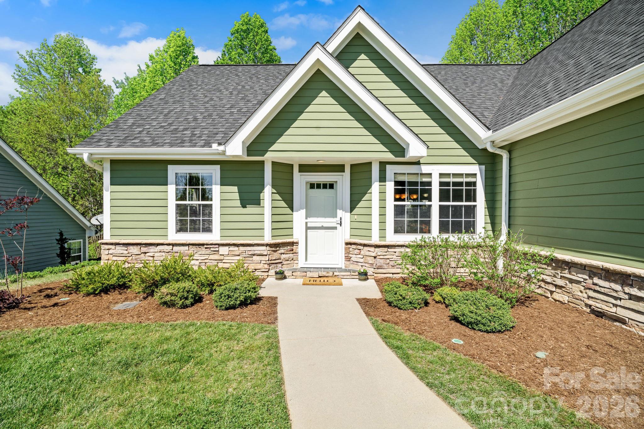 82 Grove End Road Fletcher NC 28732