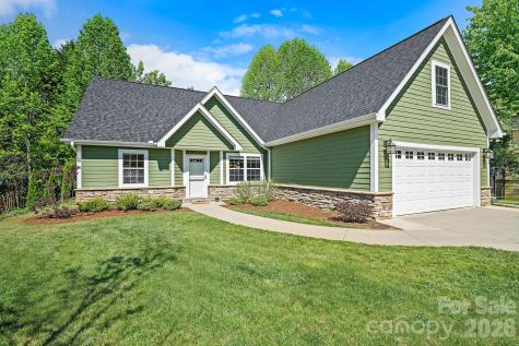 82 Grove End Road Fletcher NC 28732