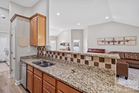 82 Grove End Road Fletcher NC 28732