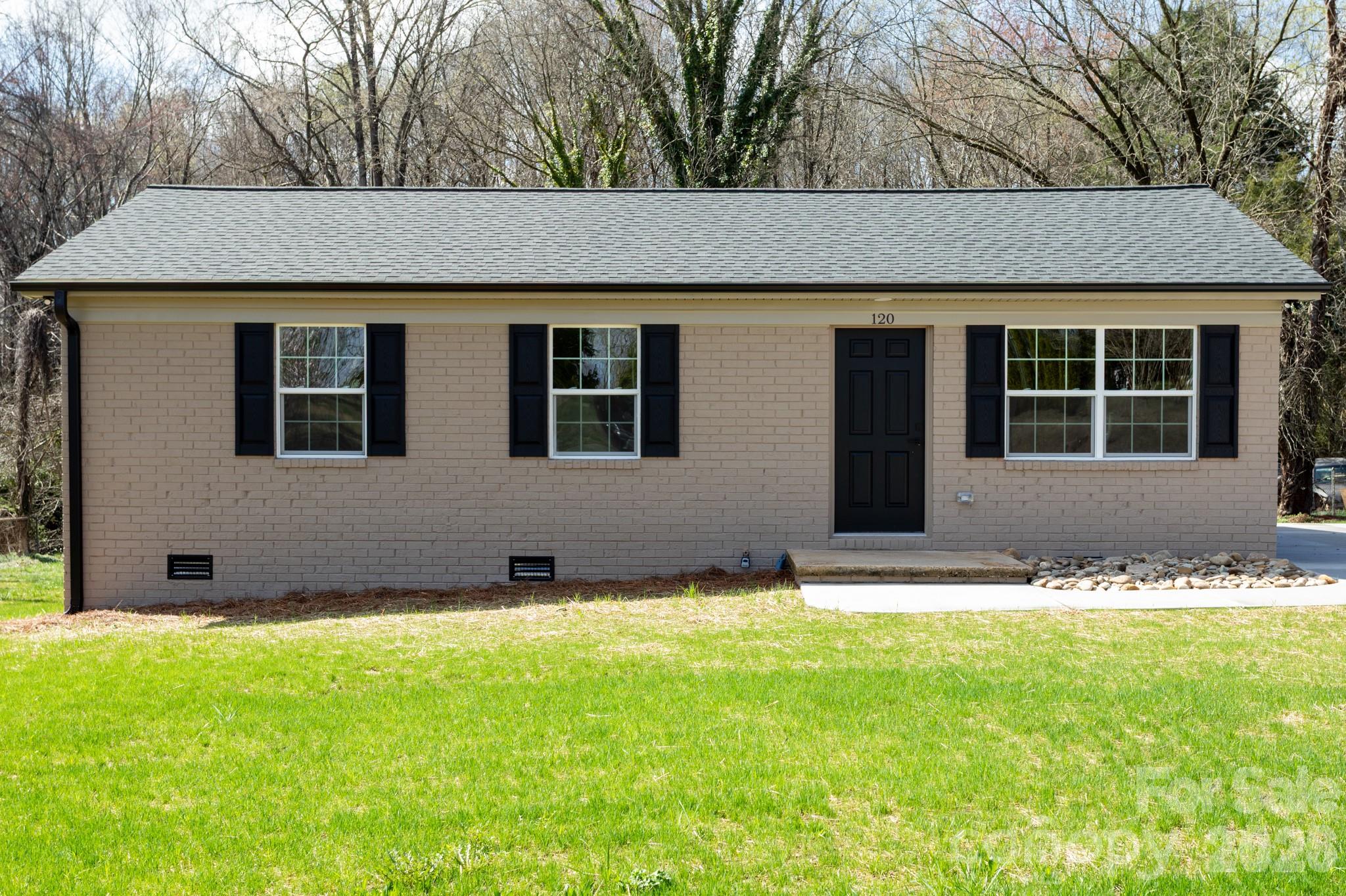 120 Independence Loop Statesville NC 28625