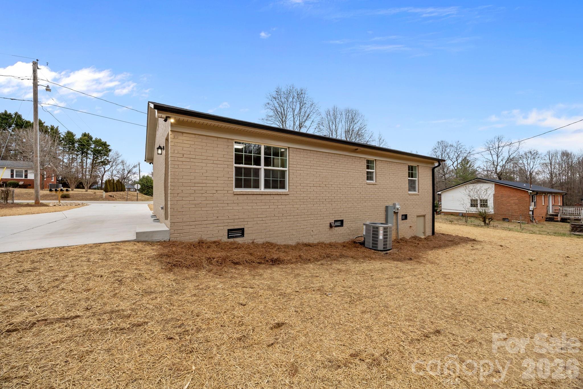 120 Independence Loop Statesville NC 28625