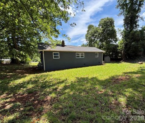 305 Forestway Drive Mount Holly NC 28120