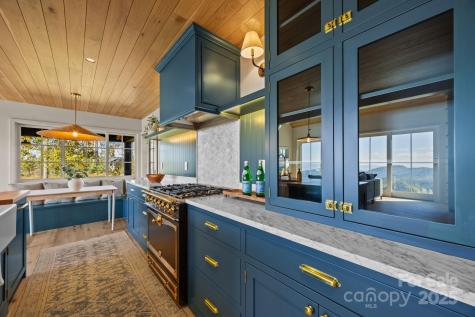 41 Windy Ridge Trail Asheville NC 28804