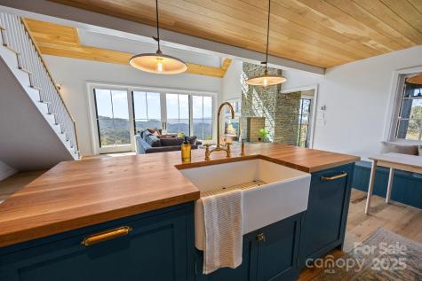 41 Windy Ridge Trail Asheville NC 28804