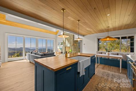 41 Windy Ridge Trail Asheville NC 28804