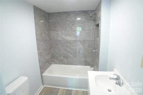 221 Duke Street Cooleemee NC 27014